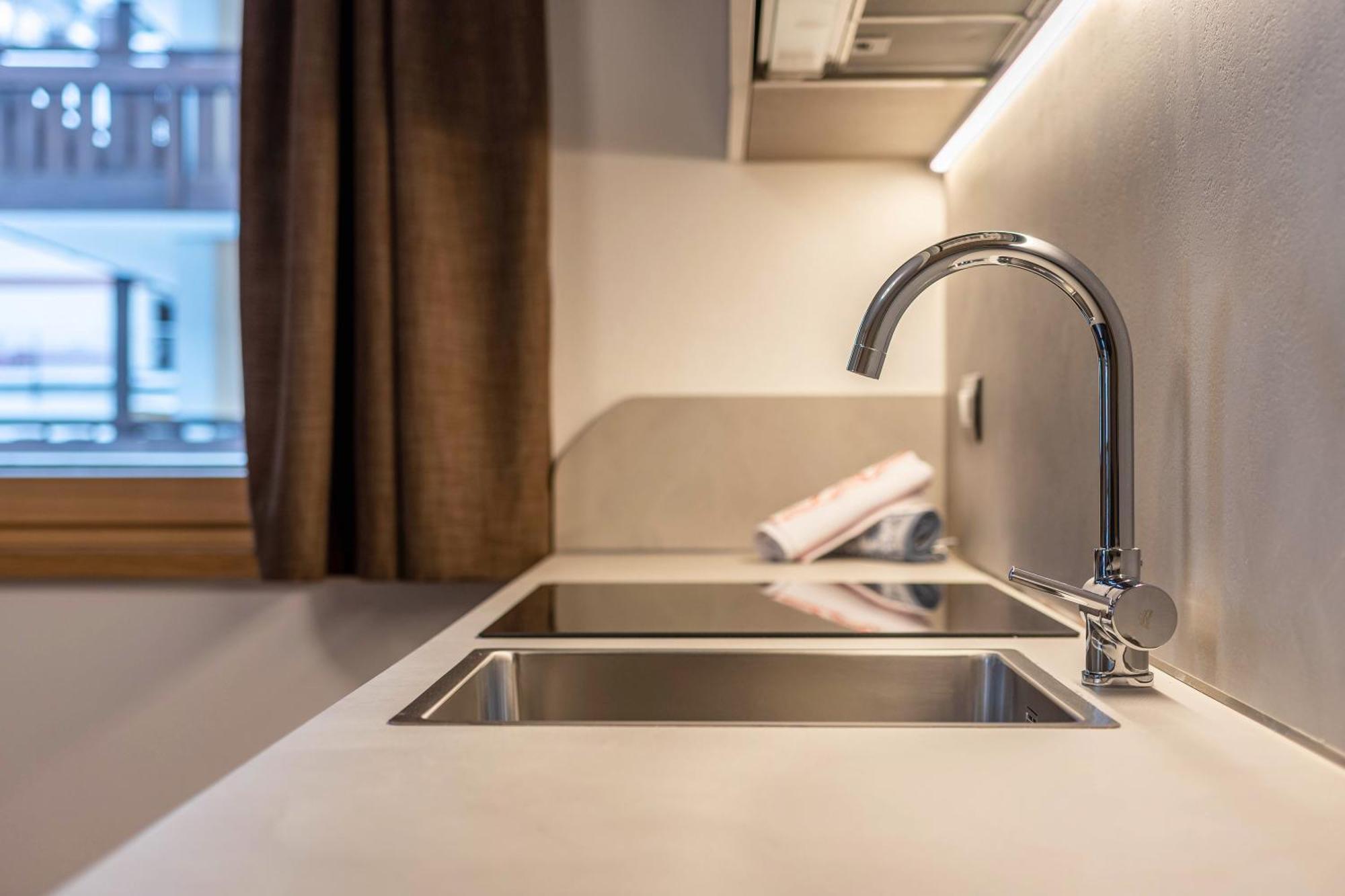 Kamerloy Apartments A Кампителло-ди-Фасса Экстерьер фото