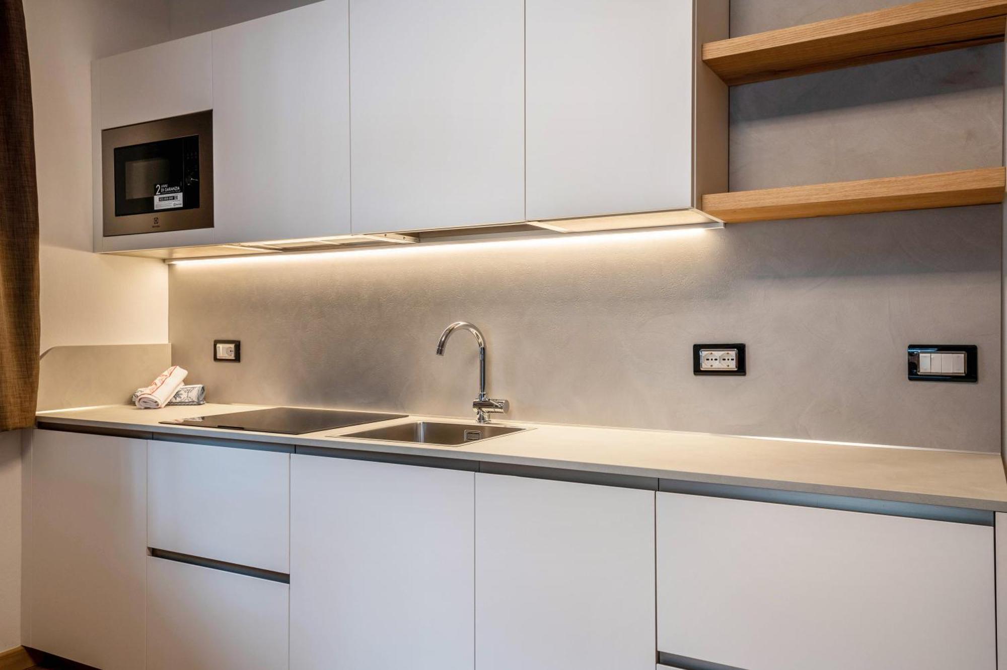 Kamerloy Apartments A Кампителло-ди-Фасса Экстерьер фото